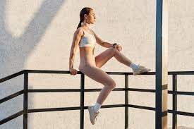 曼联计划在2026年以约7500万英镑签下巴莱巴，但需等待未来转会窗口，且交易需布莱顿同意。